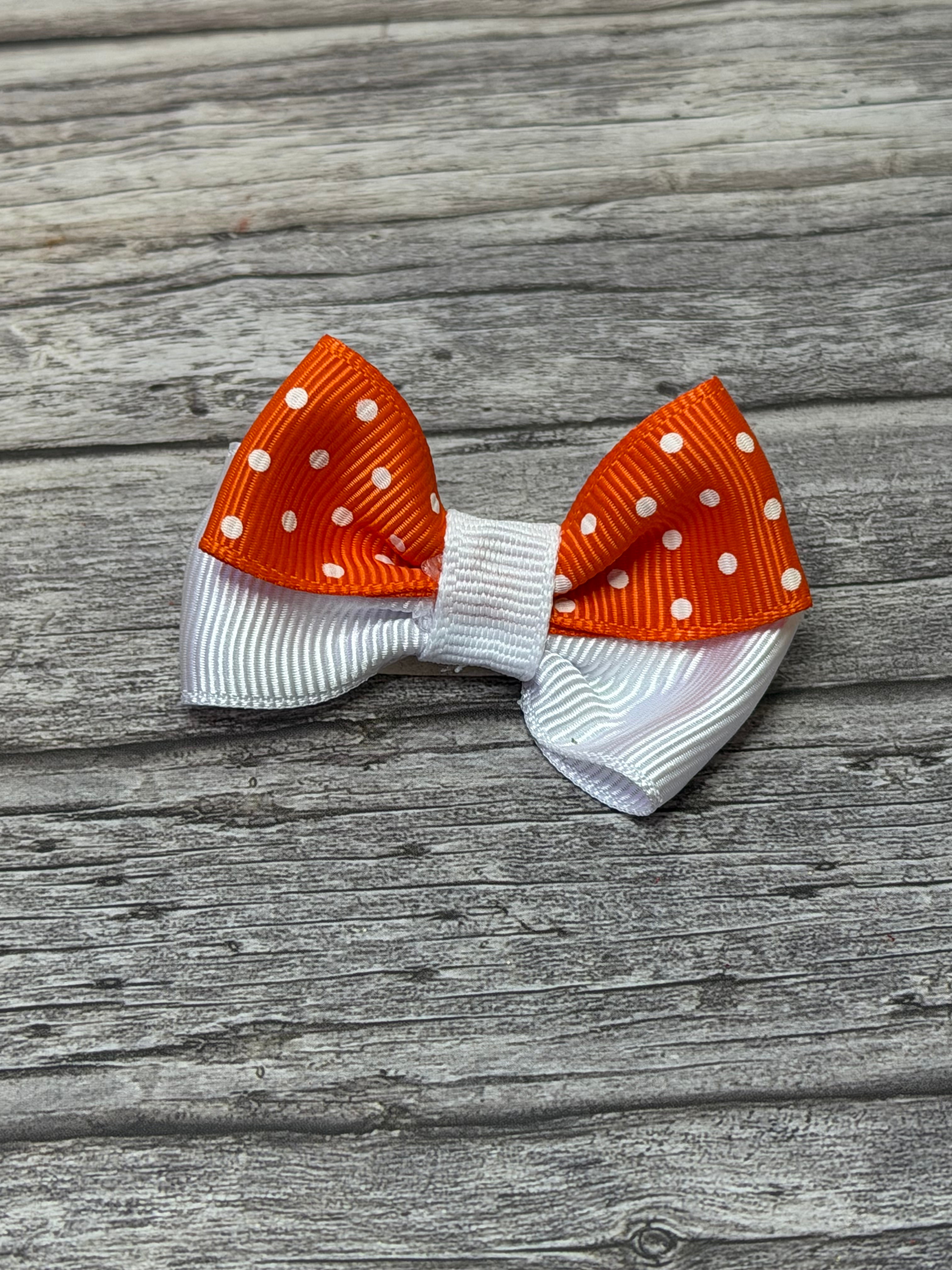 Orange Polka Bow – 2 pulgadas